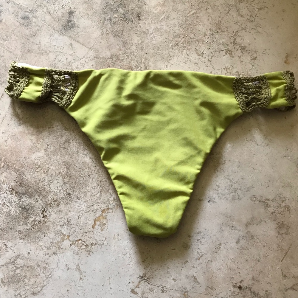 Acacia swimwear - Picture 2 of 2